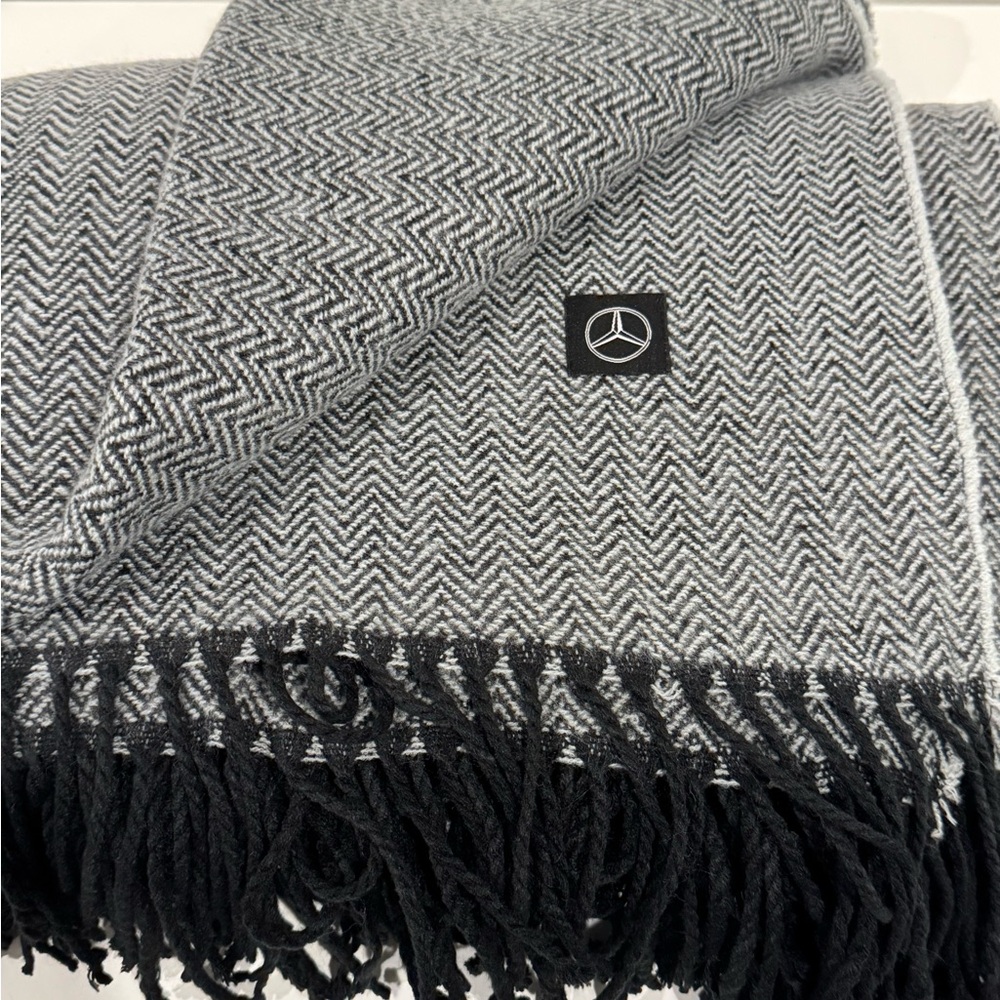 Mercedes Benz throw blanket, key chain and pen bundle (BN)